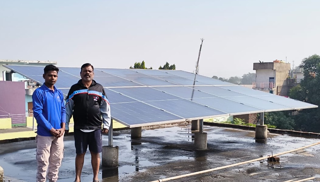 पीएम सूर्यघर मुफ्त बिजली योजना से&nbsp;मोहन सिंह ठाकुर बने मिसाल,5 किलोवाट सोलर प्लांट से लगातार चार माह तक मिले माइनस बिल, शहरवासियों के लिए भीबबनी प्रेरणा