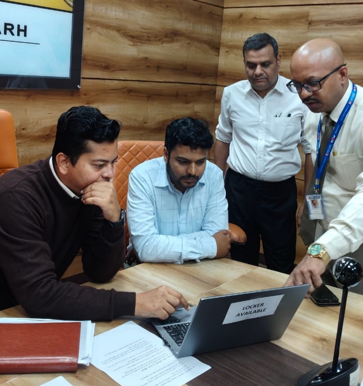 जिला प्रशासन की अभिनव पहल, भूअर्जन की राशि अब सीधे किसानों के बैंक खातों में ऑनलाइन हस्तांतरित