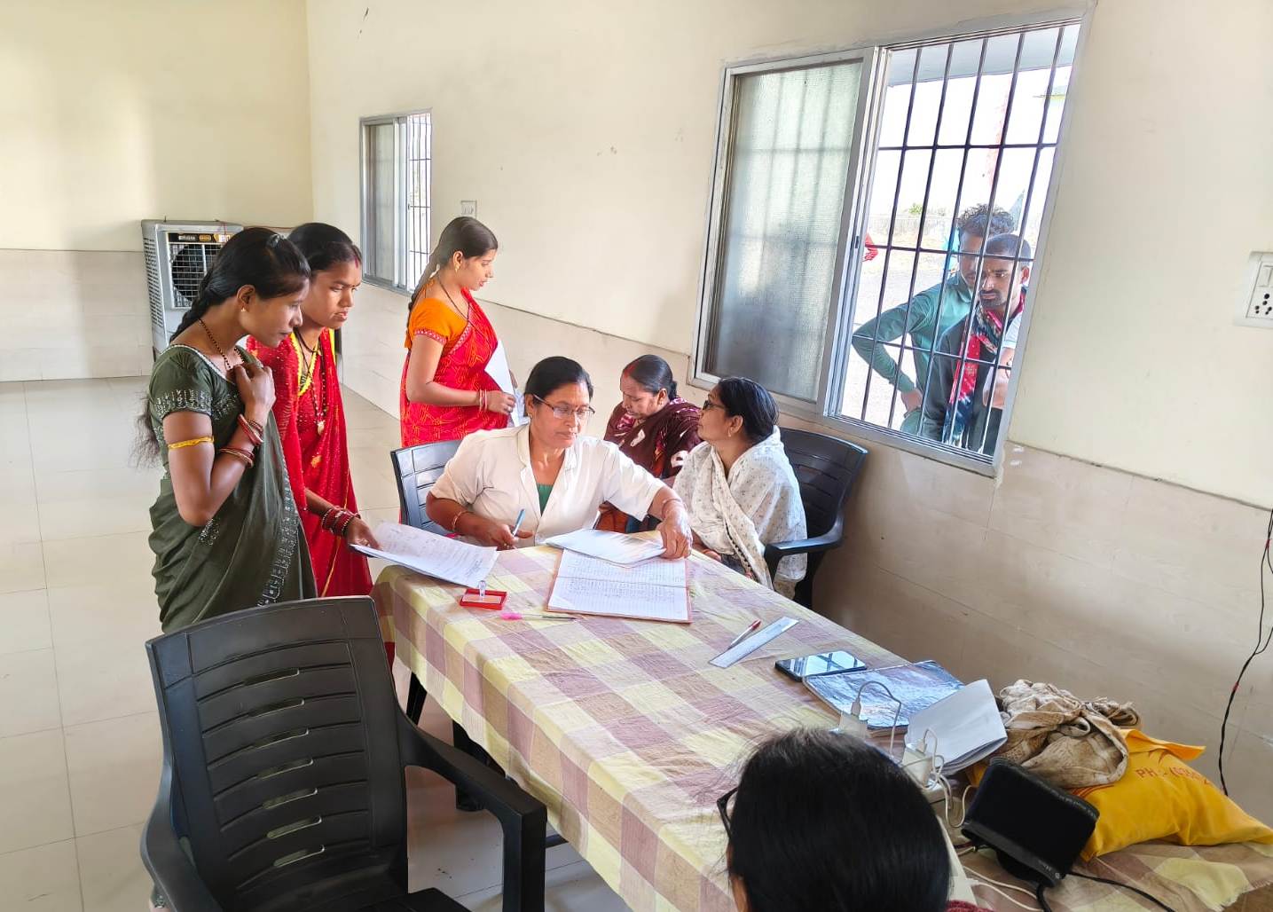 रायगढ़ : प्रधानमंत्री सुरक्षित मातृत्व अभियान अंतर्गत 716 गर्भवती माताओं की हुई निःशुल्क जांच, उच्च जोखिम गर्भावस्था पर विशेष ध्यान