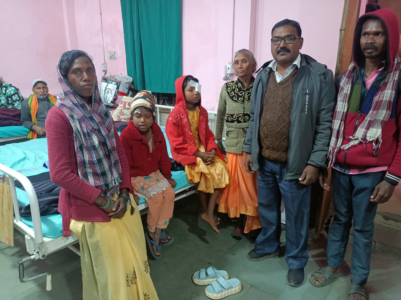 कलेक्टर के निर्देशन में जिले में नेत्र स्वास्थ्य सेवाओं का सफलता पूर्वक विस्तार,जन्मजात मोतियाबिंद के 8 बच्चों की आंखों की रोशनी लौटी, परिजनों ने जताया आभार