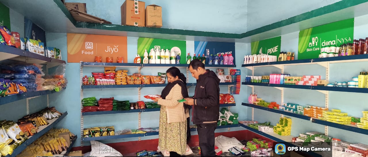 रायगढ़ : खाद्य औषधि विभाग की सख्त कार्रवाई, विभिन्न प्रतिष्ठानों से लिए गए खाद्य नमूने