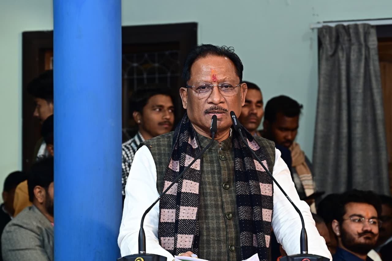 छत्तीसगढ़ में नक्सल विरोधी अभियान को बड़ी सफलता: मुख्यमंत्री श्री विष्णु देव साय ने कहा - बस्तर में शांति, विश्वास और विकास का स्थायी सूर्योदय सुनिश्चित
