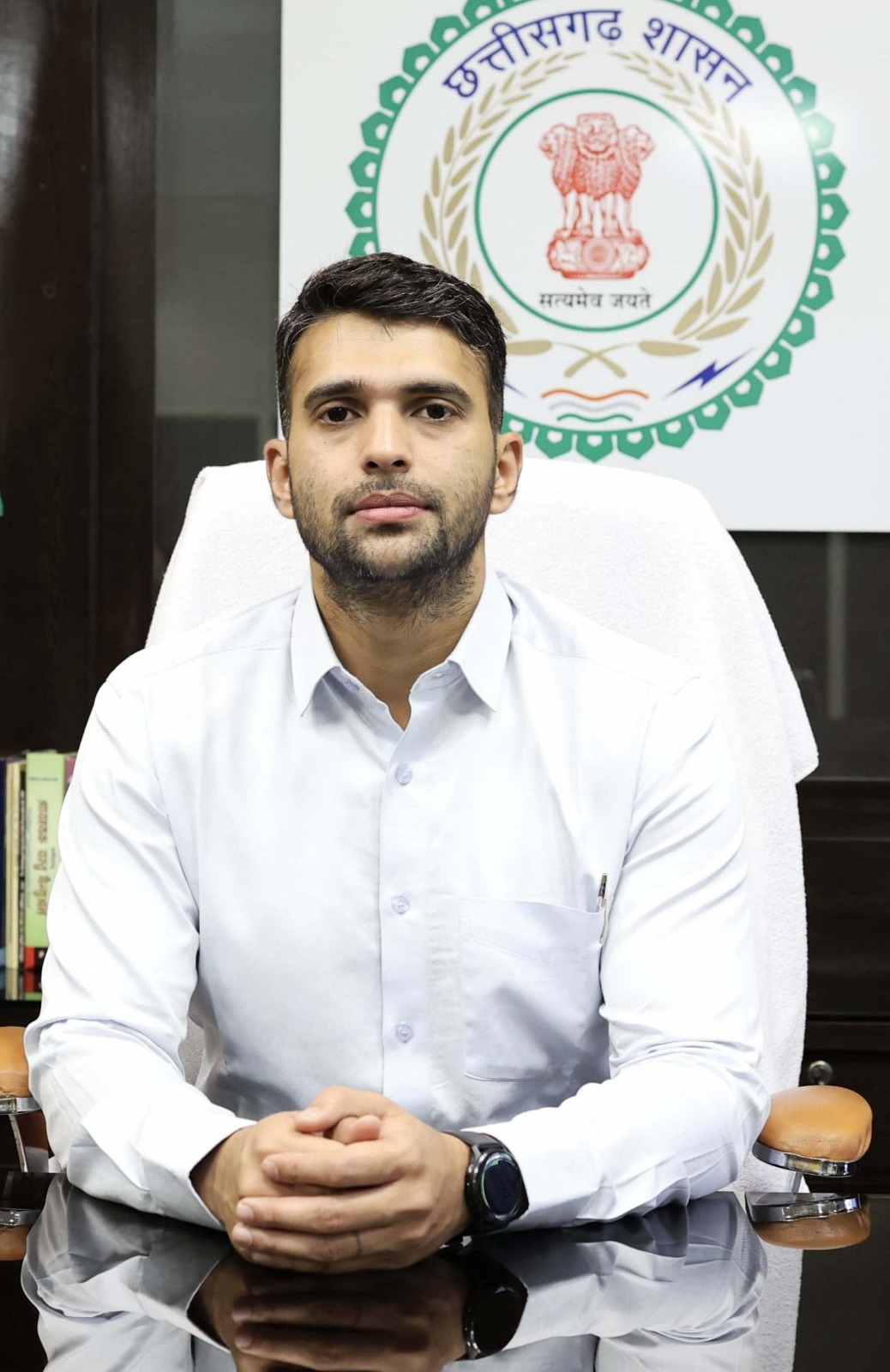 रायगढ़ जिले में देशभक्ति, अनुशासन और उत्साह के संग गरिमामय वातावरण में मनाया जाएगा 77वां गणतंत्र दिवस,सांस्कृतिक प्रस्तुतियां और आकर्षक झांकियां रहेंगी मुख्य आकर्षण