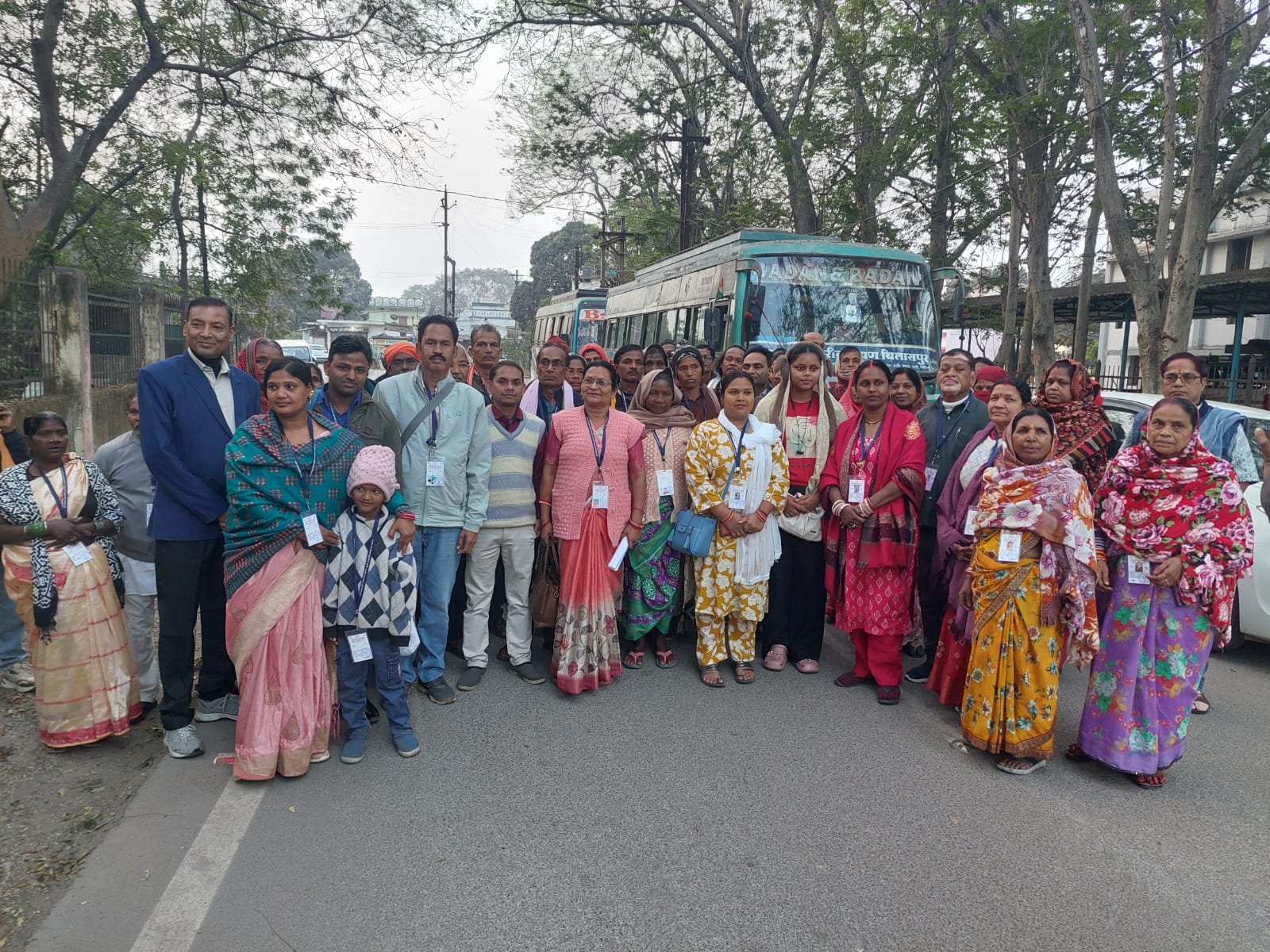 श्री रामलला दर्शन योजना के तहत जिले से 112 श्रद्धालुओं का जत्था रवाना,मुख्यमंत्री की पहल से साकार हो रहा श्रद्धालुओं का सपना