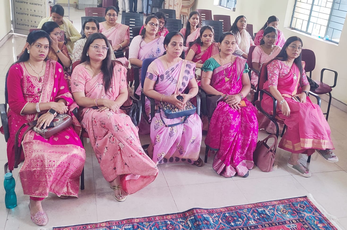 अंतर्राष्ट्रीय महिला दिवस के अवसर पर छत्तीसगढ़ आयुर्वेद अधिकारी संघ द्वारा महिला चिकित्सकों को उनके समर्पित योगदान, सेवा और समाज में महिलाओं के अधिकारों के लिए किया गया भव्य सम्मान समारोह