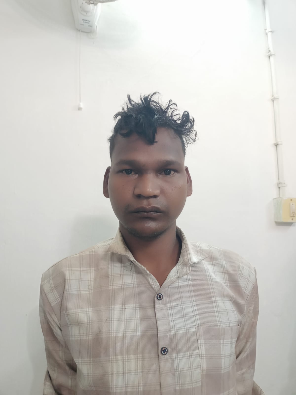 महुआ बीनने गई 12 वर्षीय बालिका से जंगल में छेड़छाड़ की कोशिश, रायगढ़ पुलिस की त्वरित कार्रवाई में आरोपी गिरफ्तार, पॉक्सो एक्ट के तहत भेजा गया जेल