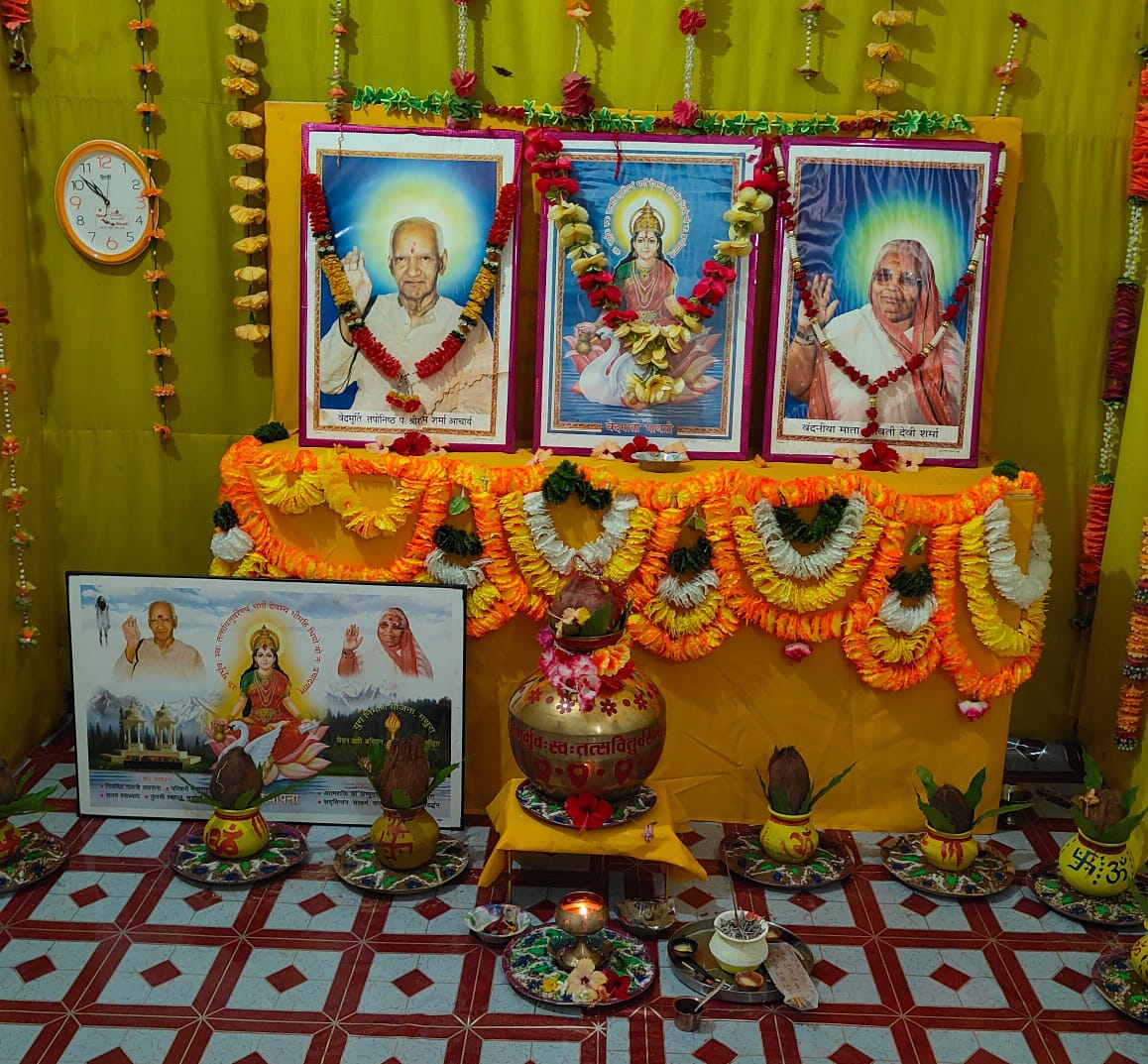 चैत्र नवरात्र पूर्णाहुति पर बगीचा में वैदिक परंपरा और संस्कारों का भव्य प्रदर्शन&mdash;पंचकुंडीय महायज्ञ के साथ कन्या पूजन, भंडारा और आध्यात्मिक जागरूकता का संदेश