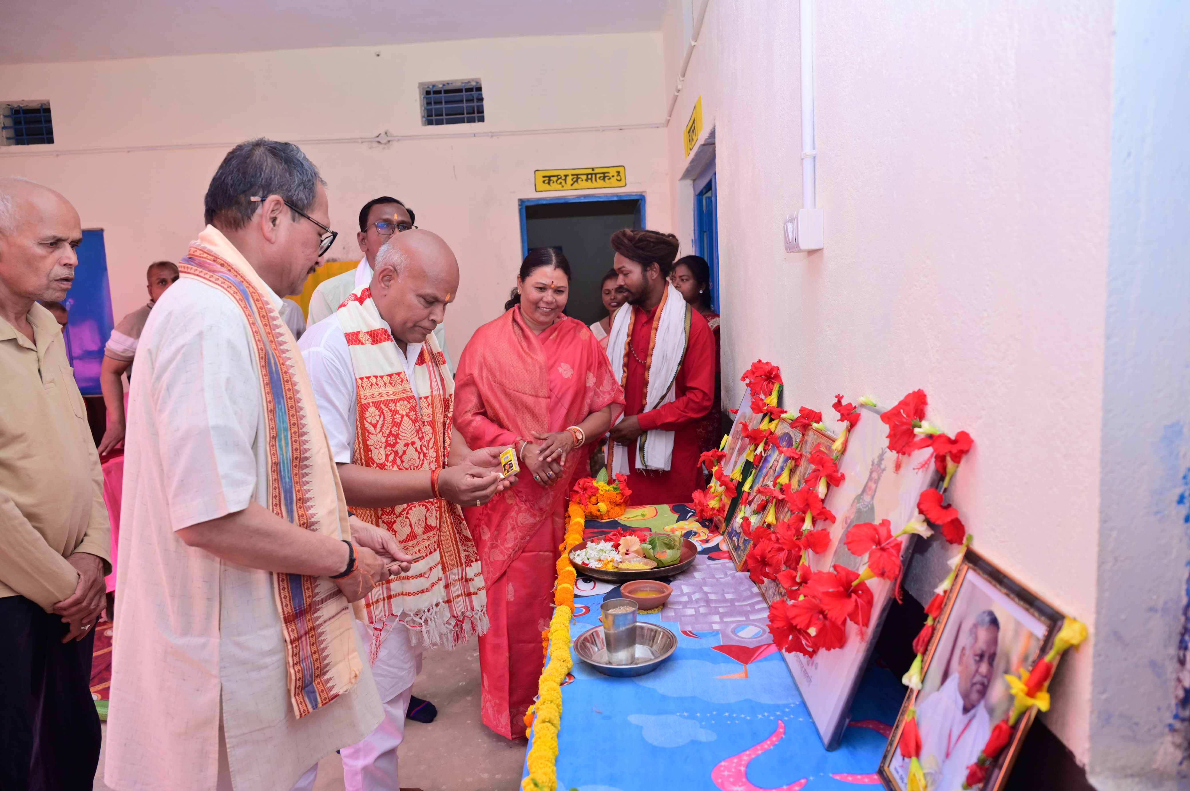पत्थलगांव के चिकनीपानी में शिक्षा और सामाजिक विकास की नई इबारत&mdash;जगदेव राम उरांव स्मृति भवन एवं कल्याण आश्रम प्राथमिक विद्यालय भवन का भव्य लोकार्पण सम्पन्न