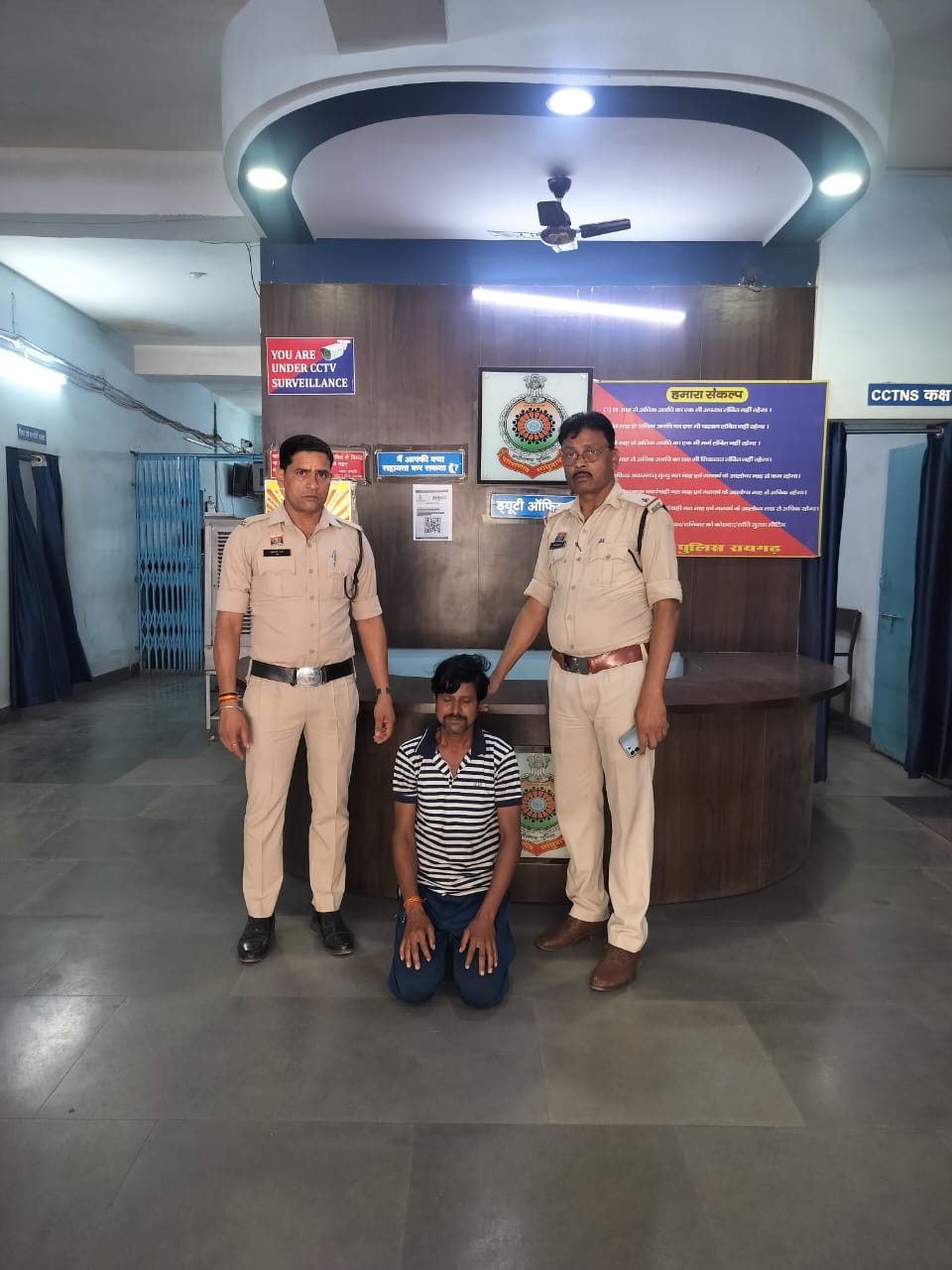 &ldquo;पड़ोसी निकला दरिंदा! 12 साल की मासूम पर गंदी नजर, घर के बाहर अकेली पाकर की अश्लील हरकतें &mdash; कोतरारोड़ पुलिस ने दबोचकर भेजा सलाखों के पीछे