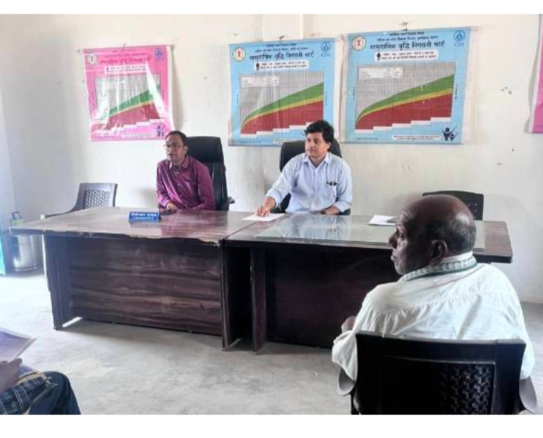 तमता मूढ़ापारा में लगाया गया राजस्व शिविर ,लोगों की राजस्व संबंधी समस्याओं का किया गया समाधान&nbsp;