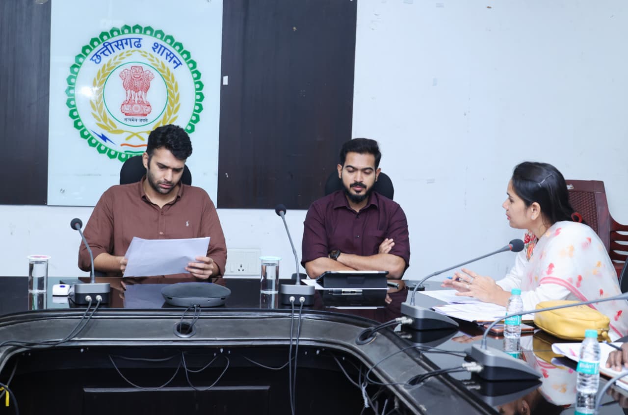 6 ठेकेदारों पर कलेक्टर का बड़ा एक्शन! जल जीवन मिशन में लापरवाही पड़ी भारी, अनुबंध रद्द कर कानूनी कार्रवाई के आदेश
