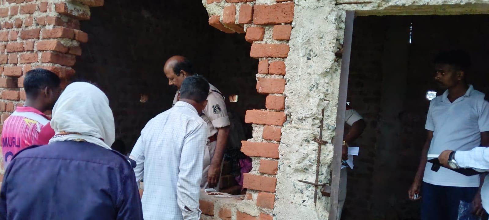 सुनसान बोर मकान में महिला और 10 माह की मासूम की हत्या, रायगढ़ पुलिस ने दर्ज किया हत्या का मामला, एसएसपी खुद कर रहे जांच की मॉनिटरिंग