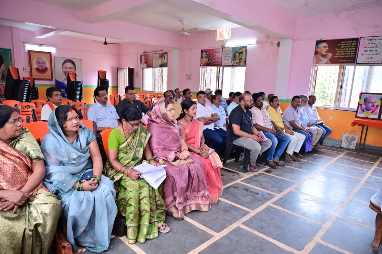हर घर तिरंगा और समरसता संकल्प अभियान को जन-जन तक पहुंचाने जुटें कार्यकर्ता : गोमती साय