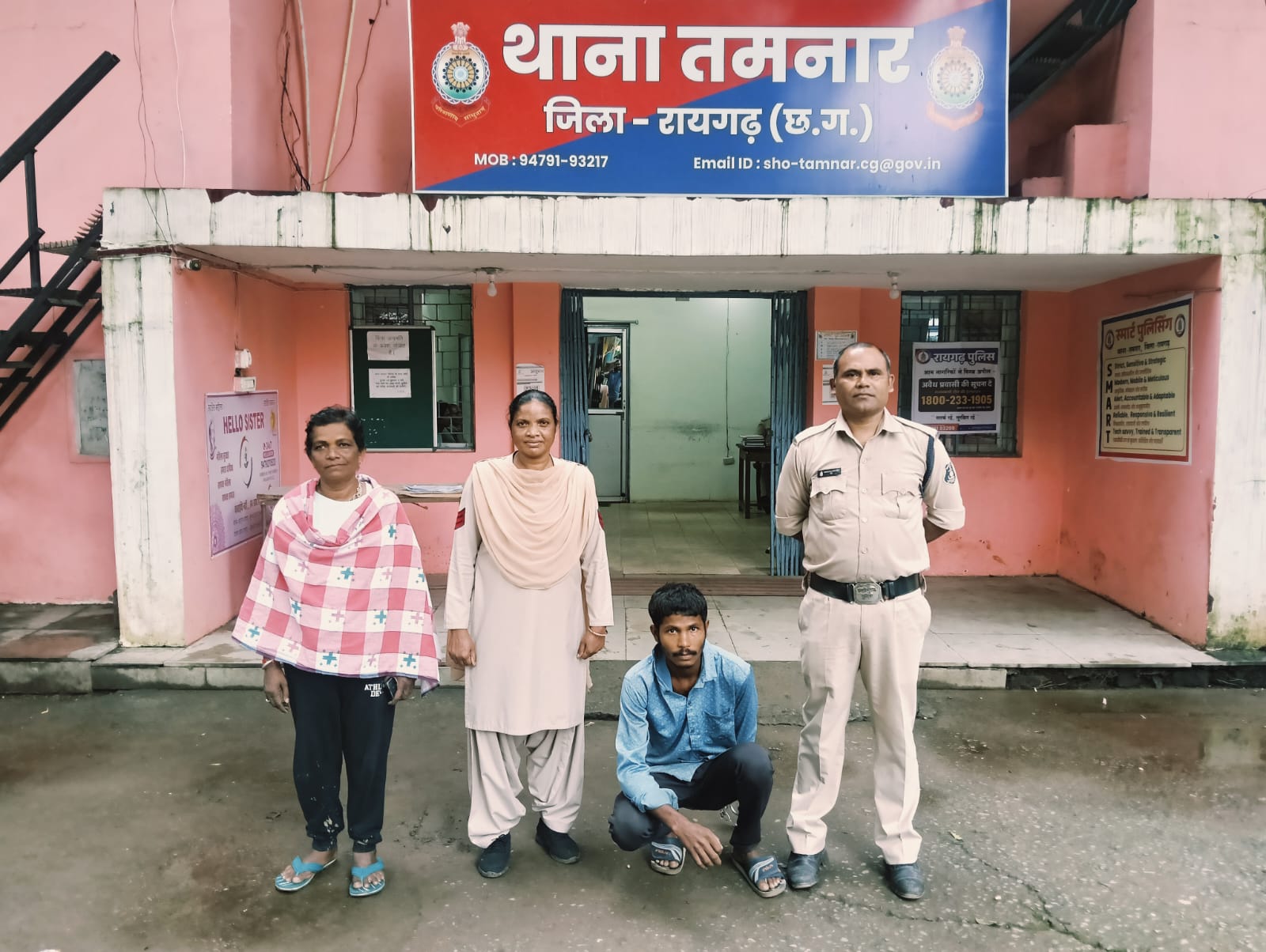 मोबाइल टावर से 60 मीटर कॉपर केबल चोरी का तमनार पुलिस ने किया पर्दाफाश, युवक और चोरी का माल खरीदने वाली महिला गिरफ्तार; 2 किलो कॉपर वायर व नकदी बरामद, एक अन्य आरोपी की तलाश जारी