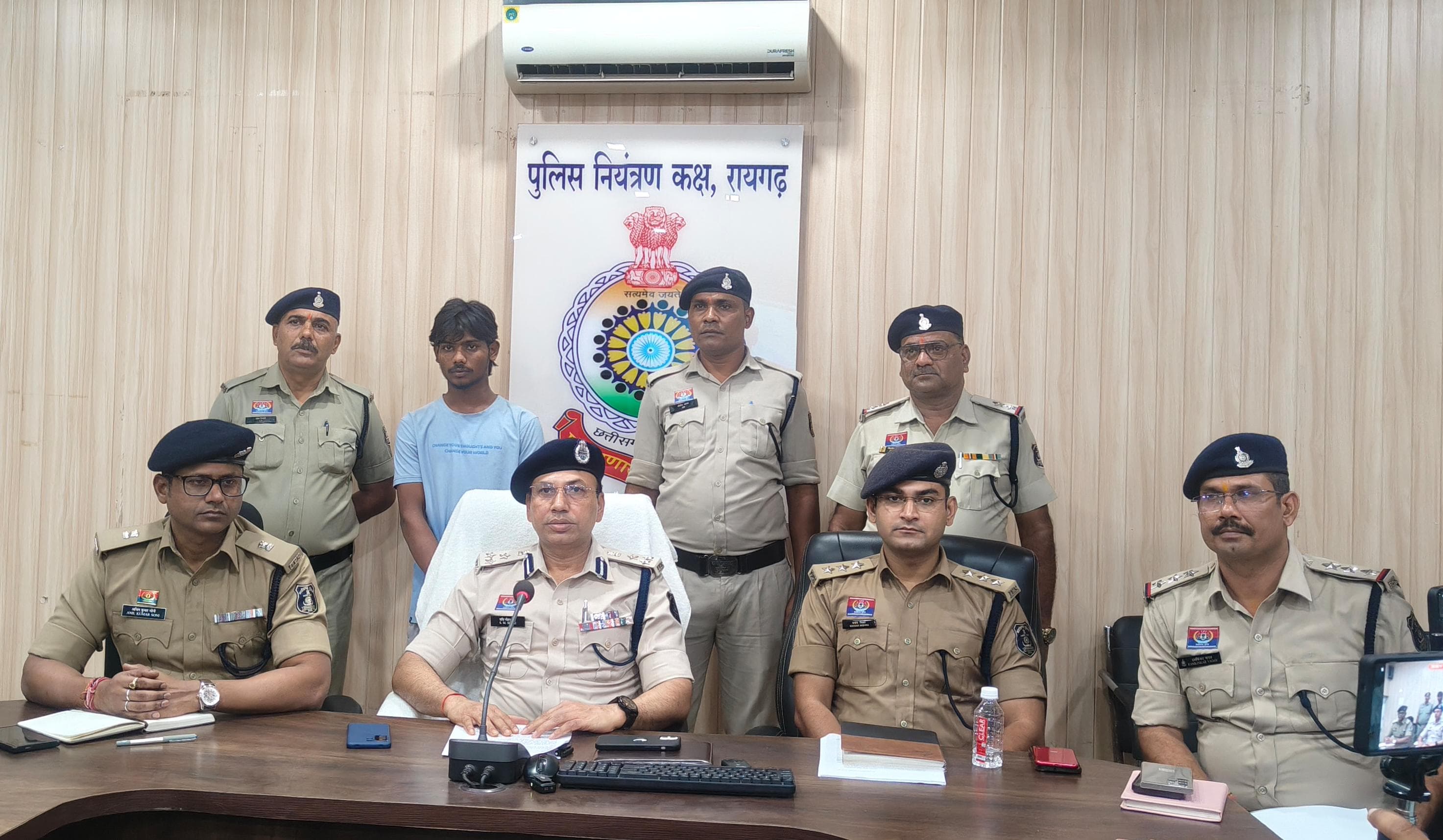 गेरवानी शराब दुकान में गार्ड पर फायरिंग का खुलासा, बिहार के खेत में छिपा मिला आरोपी