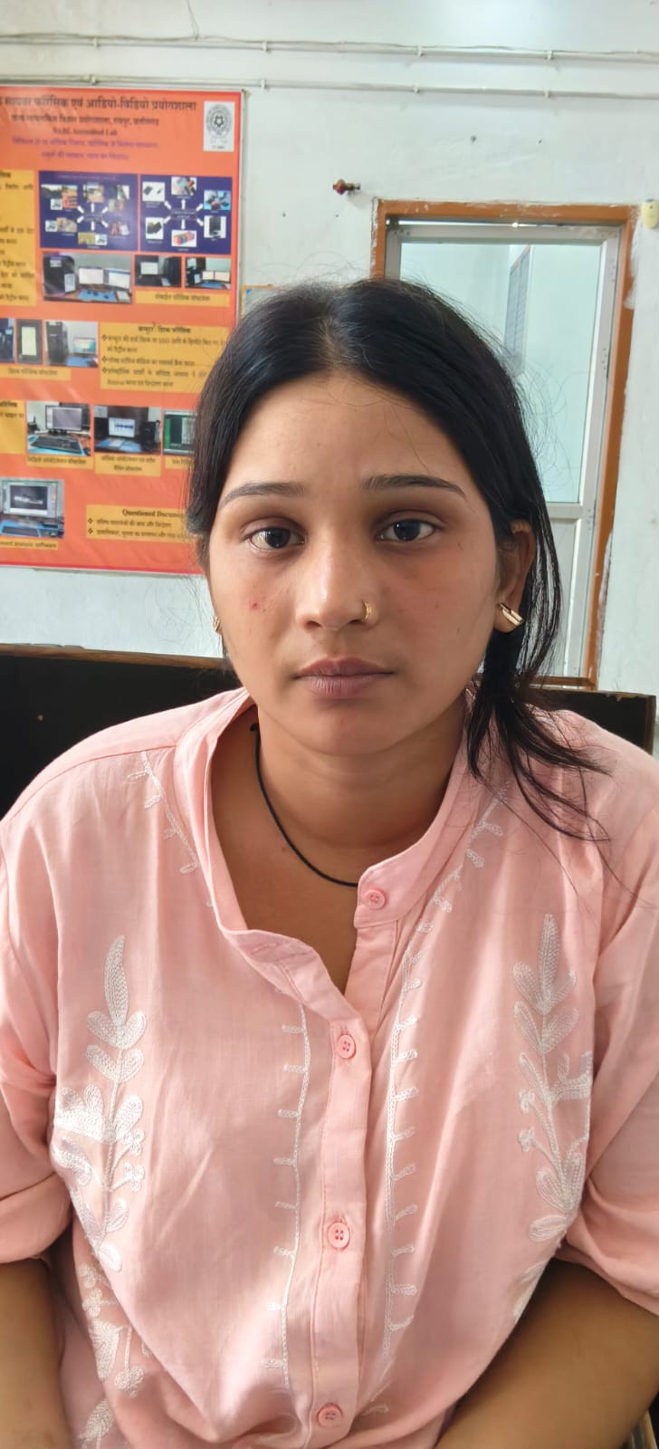 ऑपरेशन आघात: लैलूंगा पुलिस ने 4.108 किलो गांजा के साथ महिला समेत दो तस्करों को पकड़ा, बोलेरो समेत 10 लाख की संपत्ति जब्त