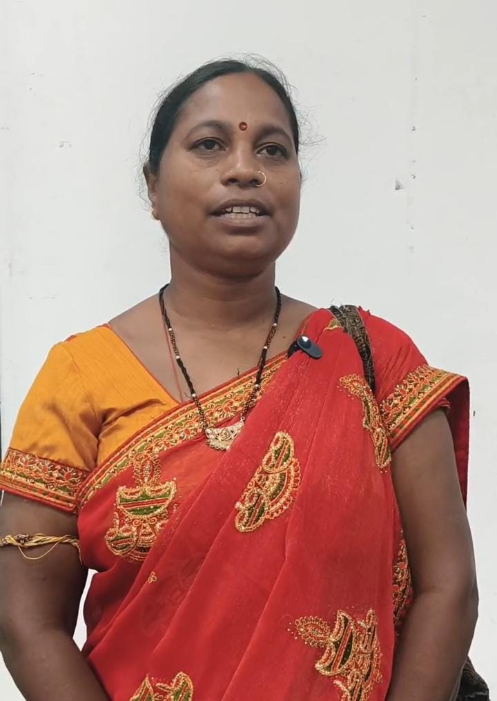 विष्णु के सुशासन में रायगढ़ की महिलाओं को मिल रही आत्मनिर्भरता की नई उड़ान, बिहान से जुड़कर गायत्री सिंह सिदार ने खड़ी की अपनी आजीविका की मजबूत राह