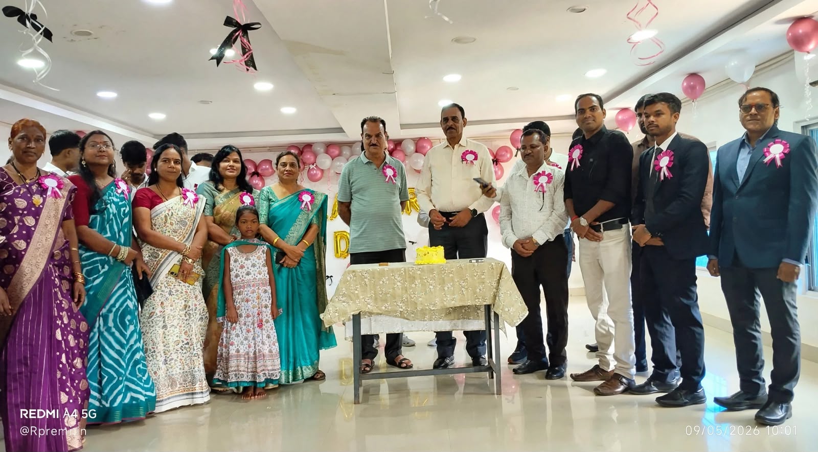 संकल्प शिक्षण संस्थान में शिक्षक दिवस पर दिखा गुरु-शिष्य प्रेम का अद्भुत संगम, विद्यार्थियों ने सांस्कृतिक प्रस्तुतियों से बांधा समां, सेवानिवृत्त शिक्षक संजीव शर्मा को शाल-श्रीफल देकर किया सम्मानित