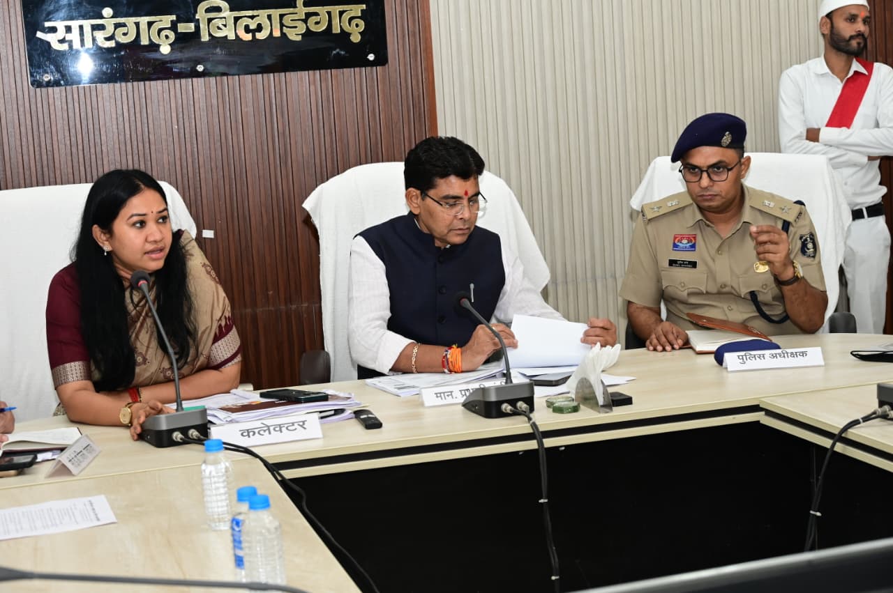 सेवा संकल्प अभियान को जनभागीदारी से दें भव्य और व्यापक स्वरूप : प्रभारी मंत्री टंकराम वर्मा, 17 सितंबर से 17 अक्टूबर तक जिलेभर में होंगे विविध आयोजन