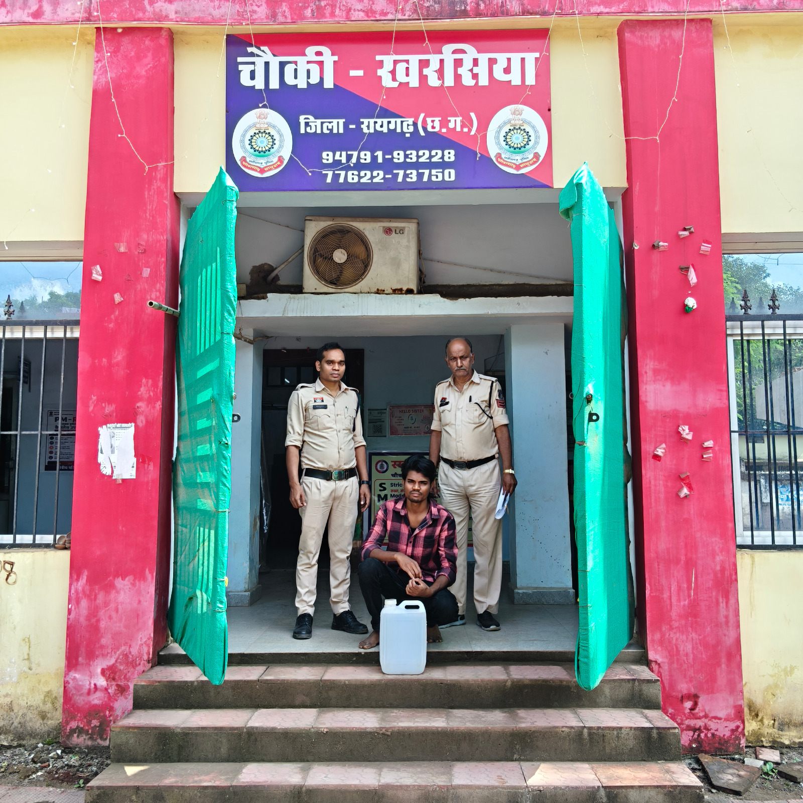 अंजोरीपाली में शराब बिक्री की तैयारी कर रहा युवक गिरफ्तार, 10 लीटर महुआ शराब जब्त