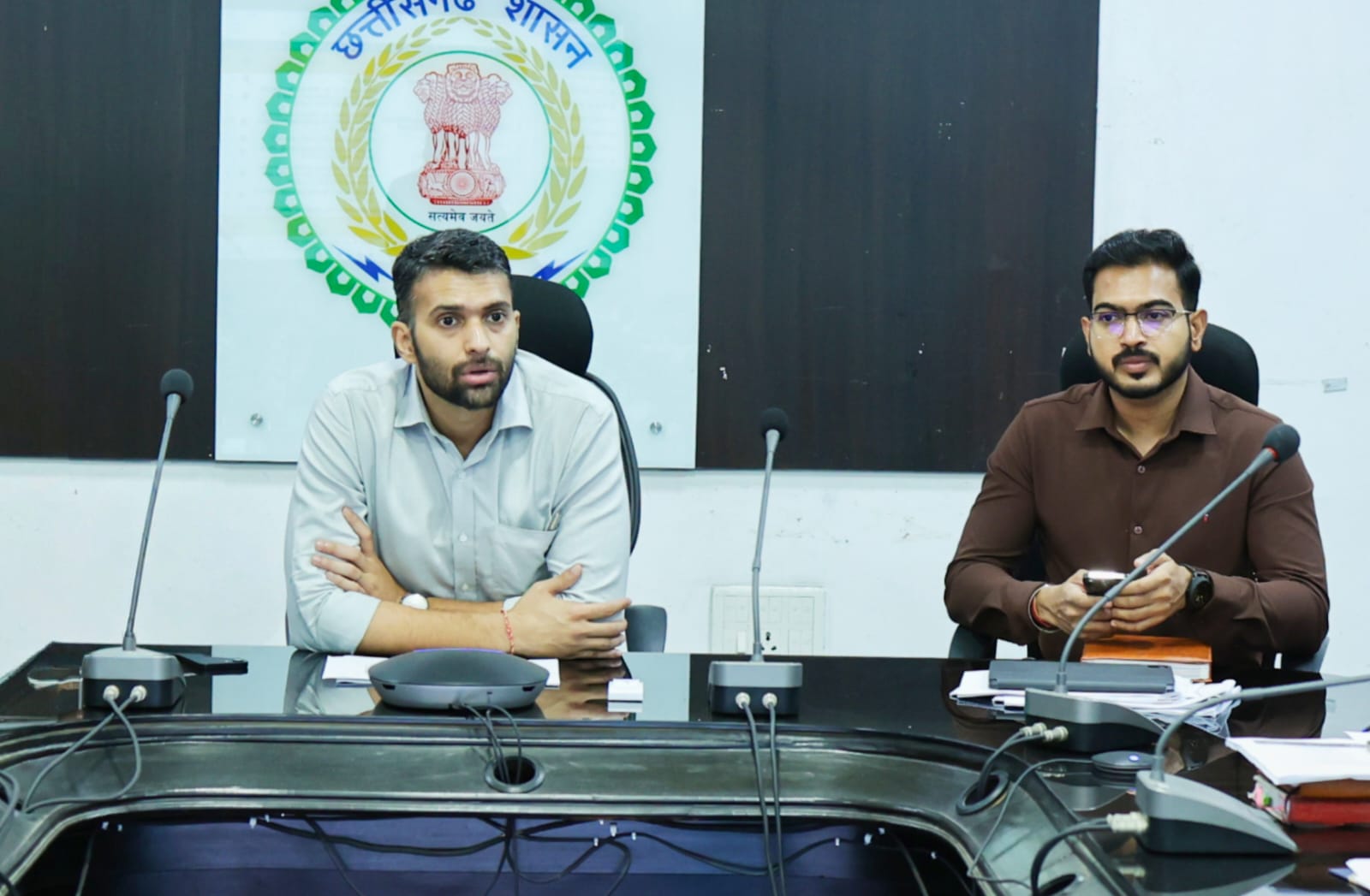 धान खरीदी से पहले किसानों का एग्रीस्टैक में शत-प्रतिशत पंजीयन अनिवार्य, कलेक्टर मयंक चतुर्वेदी ने समय-सीमा बैठक में अधिकारियों को दिए सख्त निर्देश