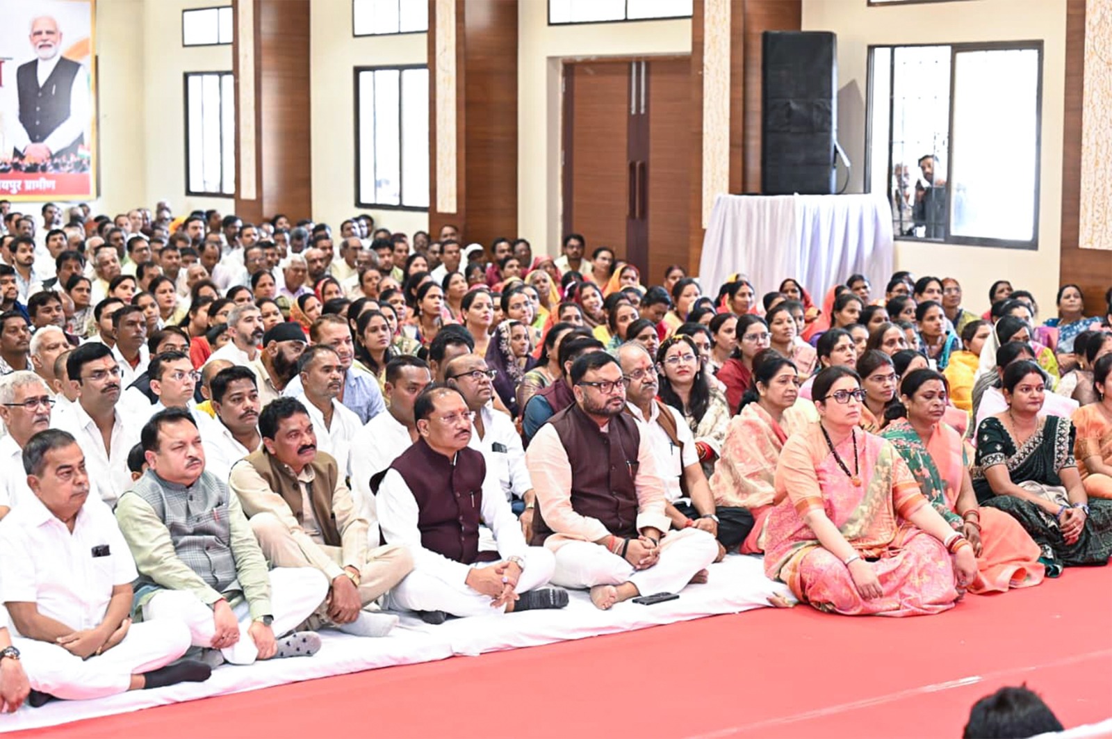 मन की बात&rsquo; से राष्ट्रीय पहचान पा रही छत्तीसगढ़ की जनजातीय संस्कृति, बस्तर ओलंपिक से जल संरक्षण और &lsquo;हर घर मुनगा&rsquo; तक के प्रयासों की प्रधानमंत्री मोदी ने की सराहना : मुख्यमंत्री साय