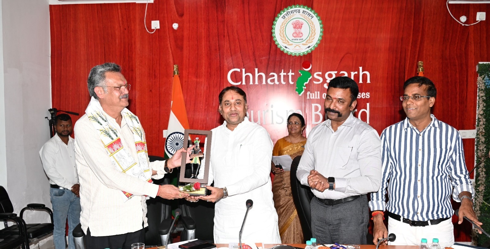 छत्तीसगढ़ की राजसी परंपराओं को मिलेगी नई पहचान, 14 रियासतों की दुर्लभ धरोहरों से सजेगी &lsquo;रियासत वीथिका&rsquo;