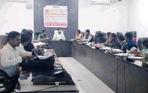 रायगढ़ : स्वच्छता में जिले को ओडीएफ प्लस बनाने गंभीरता से करें कार्य-जिला पंचायत सीईओ