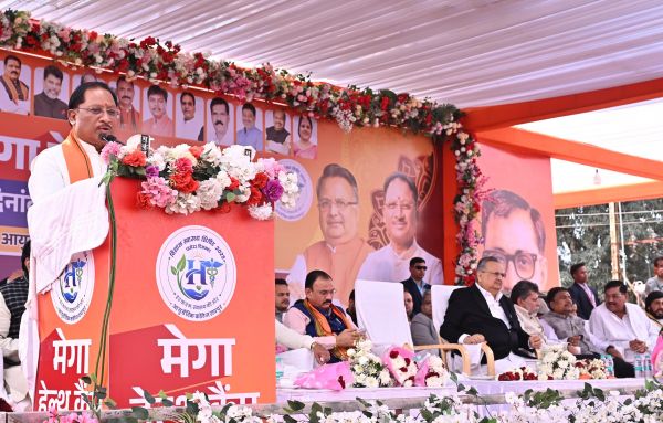 मनखे-मनखे एक समान&rsquo; की भावना को साकार करता मेगा हेल्थ कैम्प : मुख्यमंत्री श्री विष्णु देव साय