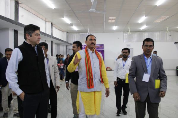 स्वास्थ्य मंत्री का औचक निरीक्षण, जांजगीर-चांपा जिला अस्पताल को मिली नई ओपीडी और अत्याधुनिक एनआईसीयू की सौगात