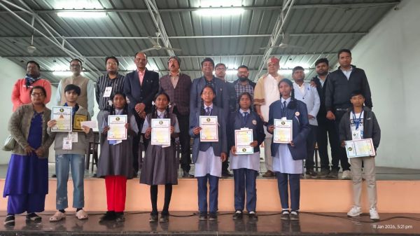 विज्ञान प्रतिभाओं की उड़ान : जशपुर के सात विद्यार्थियों ने रायपुर में आयोजित विद्यार्थी विज्ञान मंथन स्टेट लेवल कैंप में की गौरवपूर्ण सहभागिता