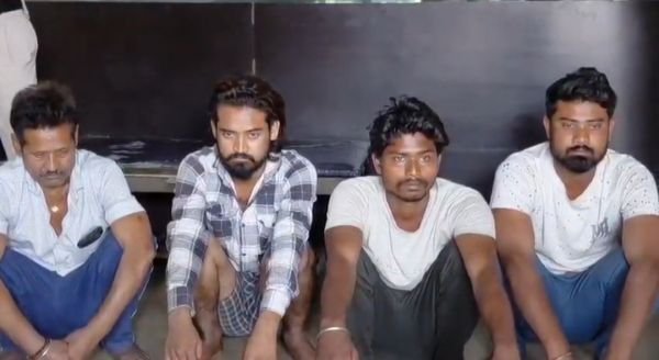 रेलवे स्टेशन के बाहर महिला से मारपीट मामले में रायगढ़ पुलिस की 12 घंटे में बड़ी कार्रवाई &mdash; चार आरोपी गिरफ्तार, एसएसपी शशि मोहन सिंह का सख्त संदेश &ldquo;सार्वजनिक स्थल पर गुंडागर्दी बिल्कुल बर्दाश्त नहीं