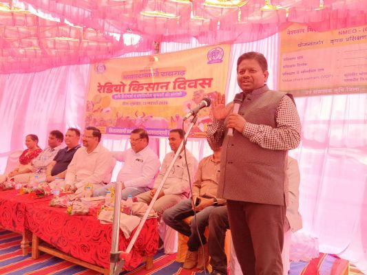रेडियो किसान दिवस पर कृषक रत्नों का सम्मान,किसानों को दी गई योजनाओं और कृषि में नवाचार की जानकारी