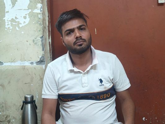 ऑपरेशन अंकुश&rdquo; का बड़ा वार: एक महीने से फरार ऑनलाइन क्रिकेट सट्टा खाईवाल गगन अग्रवाल रायगढ़ पुलिस के हत्थे चढ़ा, छापेमारी में दबोचा गया आरोपी