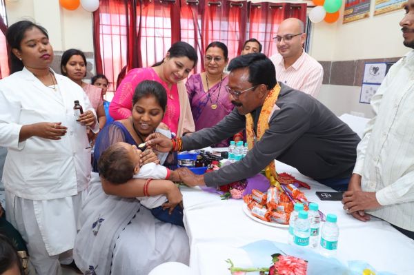 &ldquo;शिशु संरक्षण माह&rdquo; का भव्य आगाज़: 9 माह से 5 वर्ष तक के बच्चों को 12 जानलेवा बीमारियों से बचाने के लिए टीकाकरण अभियान शुरू, 21 अप्रैल तक चलेगा विशेष कार्यक्रम