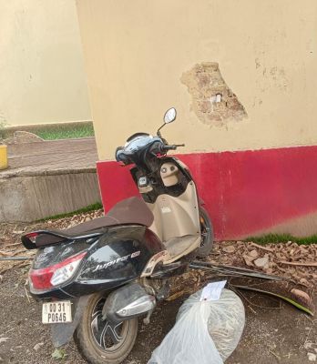 स्कूटी में छुपाकर लाया जा रहा था मौत का सौदा! 5 किलो से ज्यादा गांजा के साथ नाबालिग पकड़ा गया, एनडीपीएस एक्ट के तहत केस दर्ज &mdash; &ldquo;ऑपरेशन आघात&rdquo; बना नशे के खिलाफ सबसे बड़ा हथियार