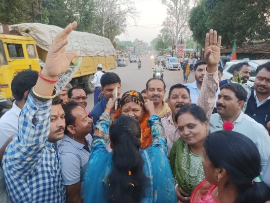 जनभावनाओं की जीत का जश्न: धर्म स्वतंत्रता अधिनियम के समर्थन में संघर्ष करने वाली विधायक रायमुनी भगत और गोमती साय का स्वागत में उमड़ेगा जशपुर, हजारों कार्यकर्ता होंगे शामिल