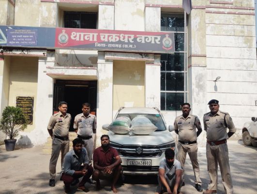 उड़ीसा से रायगढ़ लाई जा रही 36 किलो गांजा की खेप पर पुलिस का शिकंजा, 3 तस्कर गिरफ्तार, 15 लाख से अधिक की संपत्ति जब्त