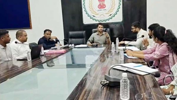 रायगढ़ में पेट्रोल-डीजल की उपलब्धता बनाए रखने प्रशासन सख्त, कंज्यूमर पंप संचालकों को जारी हुए निर्देश