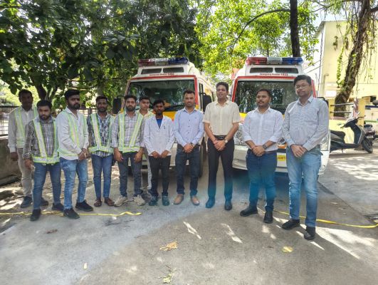 एनएचएआई का बड़ा कदम : छत्तीसगढ़ के नेशनल हाईवे पर 1033 इमरजेंसी सेवा हुई और मजबूत, एनएच-49 पर यात्रियों की सुरक्षा के लिए तैनात हुई अत्याधुनिक एम्बुलेंस, हादसे से लेकर मेडिकल इमरजेंसी तक मिनटों में मिलेगी मदद