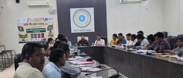 रायगढ़ में &lsquo;स्वच्छ ग्राम-सुरक्षित जलवायु&rsquo; अभियान को मिली नई गति, ठोस अपशिष्ट प्रबंधन नियमावली-2026 पर जिला स्तरीय प्रशिक्षण कार्यशाला आयोजित
