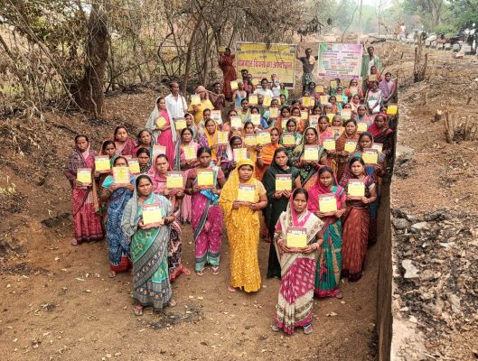 रोजगार दिवस एवं आवास दिवस पर ग्रामीण विकास योजनाओं को मिली नई गति ,अपूर्ण आवासों को शीघ्र पूर्ण कराने पर जोर, हितग्राहियों से किया गया सीधा संवाद
