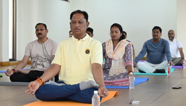 प्रधानमंत्री नरेंद्र मोदी की पहल से वैश्विक जनआंदोलन बना योग, अब स्वस्थ तन, शांत मन और सक्रिय वृद्धावस्था के जरिए राष्ट्र निर्माण को मिलेगी नई शक्ति