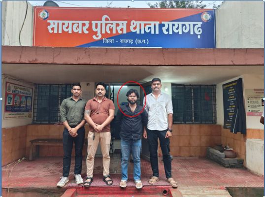 इंस्टाग्राम पर दोस्ती, APK से मोबाइल हैक और ब्लैकमेल; बिहार से साइबर अपराधी गिरफ्तार