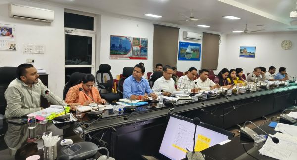 तीन माह में स्मार्ट बनेंगे रायगढ़ के सभी राजस्व कार्यालय, सेवाएं होंगी तेज और पारदर्शी कलेक्टर के निर्देश पर शुरू हुई बड़ी पहल