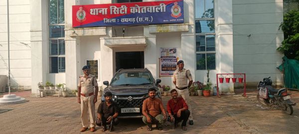 तीन सौ CCTV फुटेज खंगाल 10 दिन में ट्रेलर डाला चोरी का खुलासा, 21 लाख का माल बरामद; तीन आरोपी गिरफ्तार