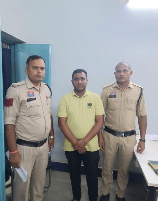 कार्यस्थल पर महिला से दुर्व्यवहार के आरोप में व्याख्याता गिरफ्तार, न्यायालय ने भेजा जेल; &lsquo;अभियान संवेदना&rsquo; के तहत कोतरारोड़ पुलिस की त्वरित कार्रवाई