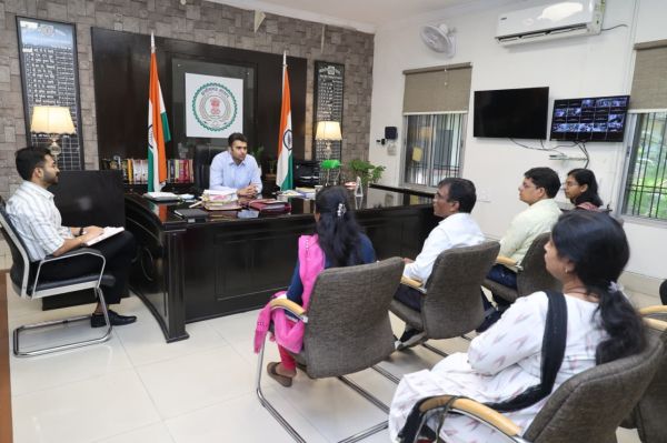 स्वाइन फ्लू के संदिग्ध मरीजों की त्वरित जांच और उपचार सुनिश्चित करें-कलेक्टर,स्वास्थ्य संस्थानों में पर्याप्त सुविधाएं और आवश्यक संसाधन उपलब्ध रखने के निर्देश