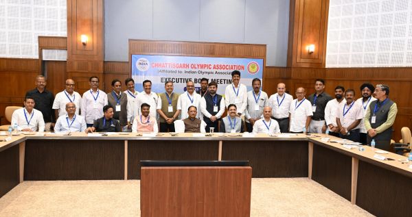 गांव से वनांचल तक खेल प्रतिभाओं को मिलेगा बड़ा मंच, मुख्यमंत्री साय बोले&mdash;खिलाड़ियों के लिए संसाधनों और अवसरों की नहीं होगी कमी, रायपुर में 60 करोड़ और पंडरापाठ में 20&ndash;25 करोड़ की लागत से बनेगी आर्चरी अकादमी