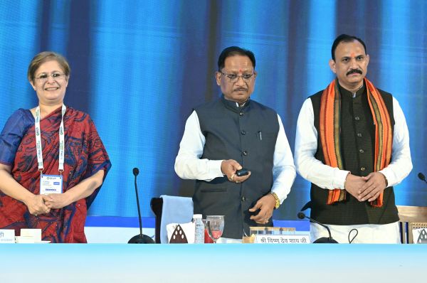 कैंसर के खिलाफ जंग में सरकार, चिकित्सा जगत और समाज को मिलकर बढ़ाना होगा कदम, मरीज को यह भरोसा जरूरी कि वह अकेला नहीं : मुख्यमंत्री विष्णु देव साय